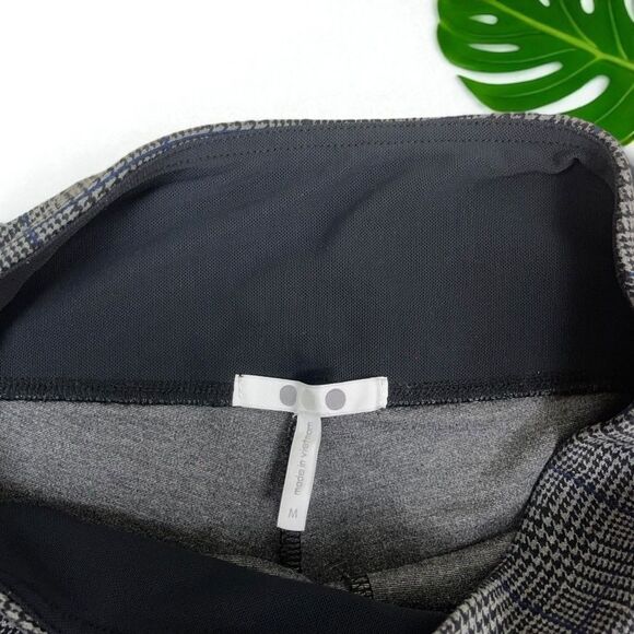 🆕 Three Dots High Rise Leggings in Mini Houndstooth Plaid Check - Picture 8 of 9